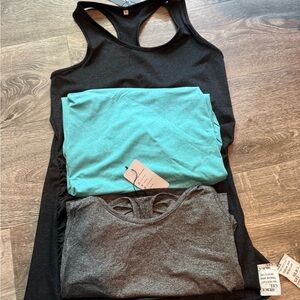 Women's Black and Gray Tank Top Set